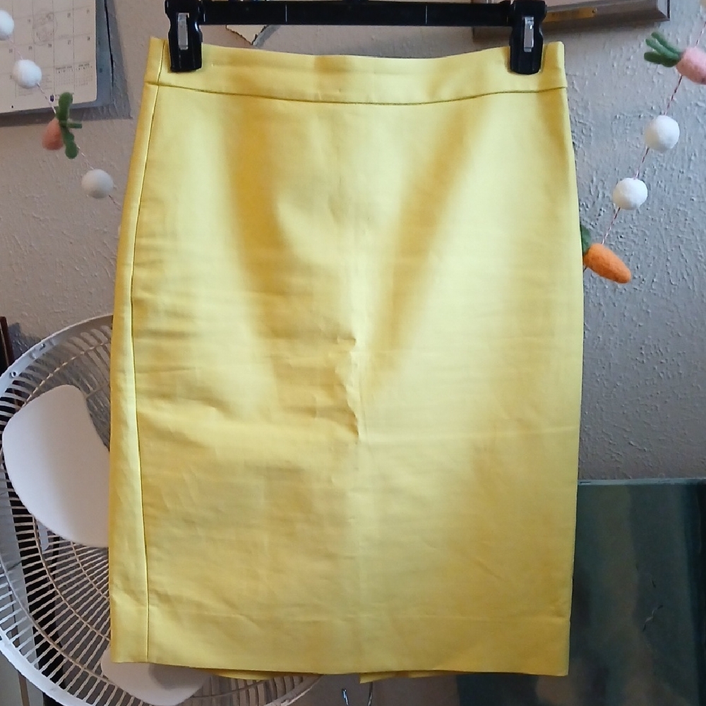 Sunny Yellow Tailored Pencil Skirt